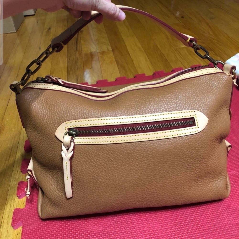 Dooney & Bourke Tan Leather Shoulder Bag.  --Make an OFFER 😊